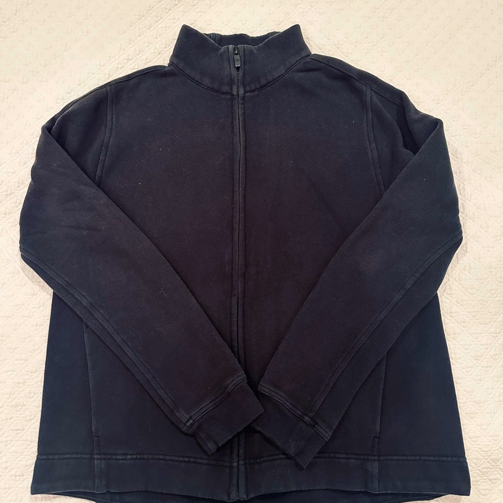 Lululemon 6 black zip sweatshirt material jacket. GUC